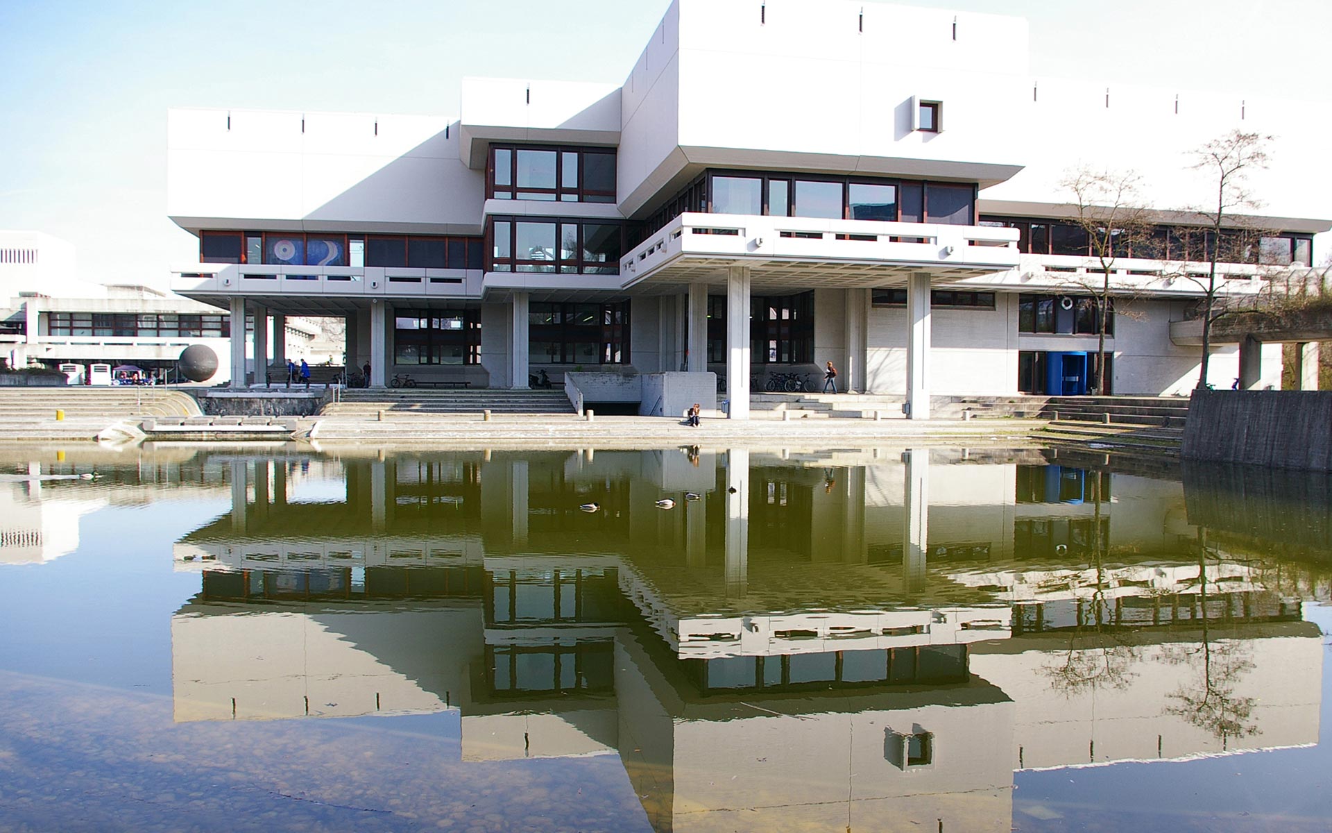 Hans Riegel-Fachpreise: Aussenansicht Uni Regensburg