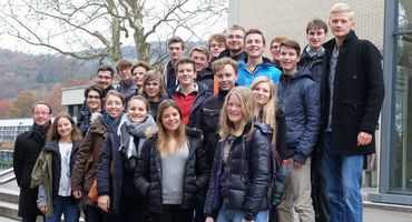 22 Alumni erleben ein Forscherwochenende in Linz
