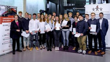 Von Klimaerwärmung bis Gendoping: Dr. Hans Riegel-Fachpreise für herausragende MINT-Schülerarbeiten aus Bremen und Umgebung verliehen